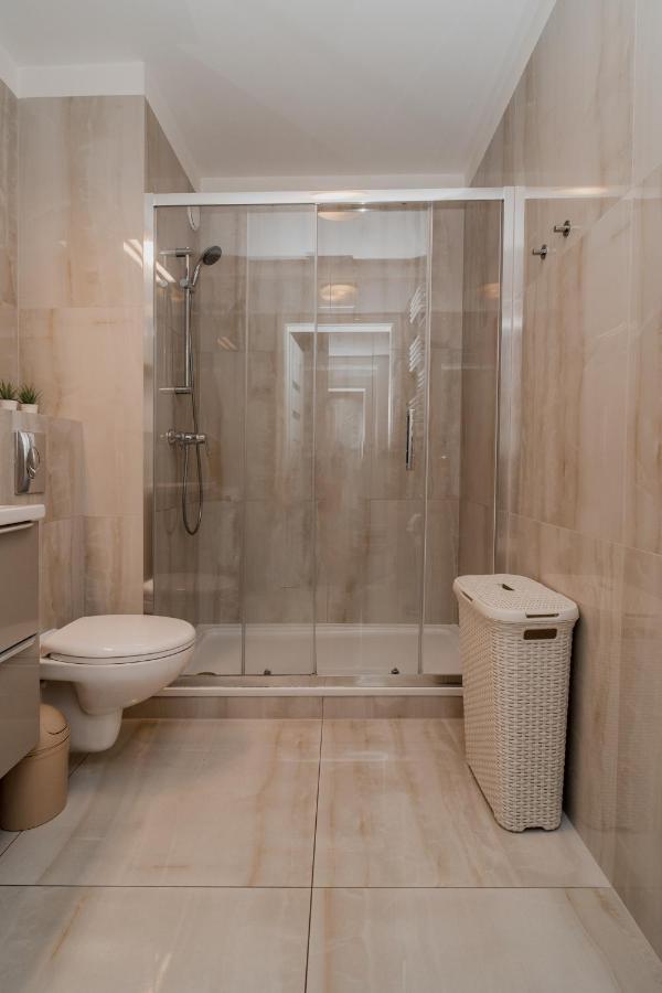 Totu Home Waterlane Island Apartments Gdansk Bagian luar foto